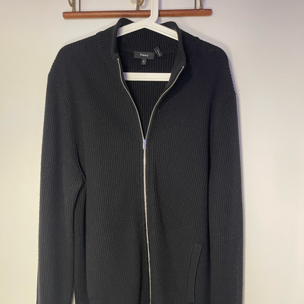 Theory men’s wool sweater